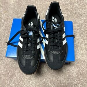 Adidas Black Samba